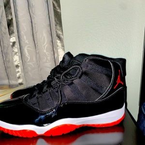 Air Jordan Retro Bred 11s